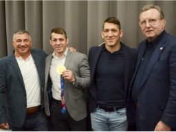 Phoca-Gallery-ISKOLA &raquo; 20211209-Magyar-Birkozo-Szovetseg-dijatado-unnepseg-a-DVTK-ban